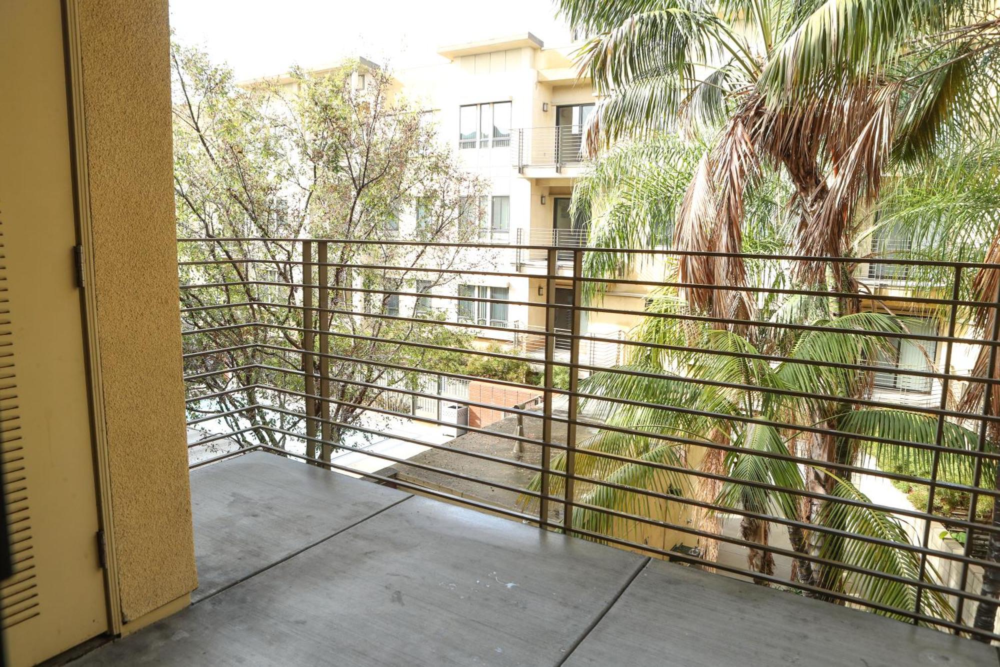 Amazing Apartments Near The Grove Лос-Анджелес Экстерьер фото